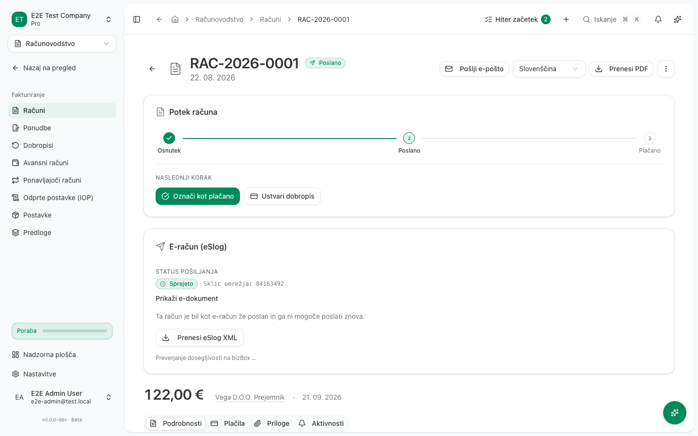 Razdelek "E-račun" na strani izdanega računa s statusom pošiljanja in prenosom eSlog XML